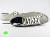 נעליים אורטופדיות- מי זקוק להן וכיצד בוחרים אותן?