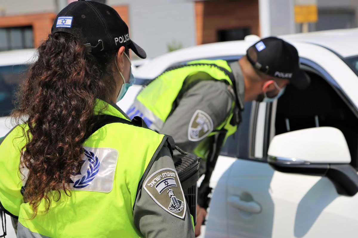 עם חברים כאלה מי צריך אויבים