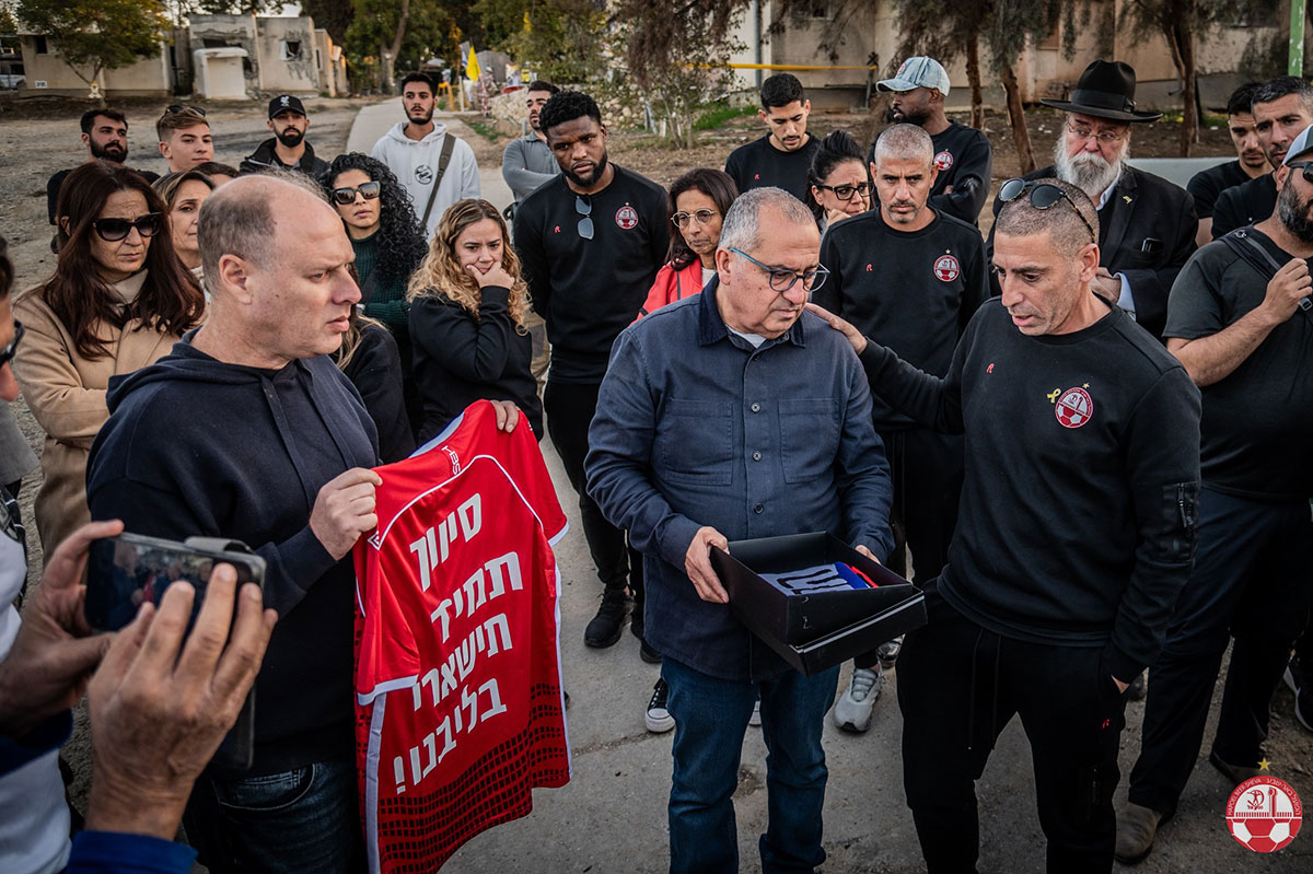 שמעון אלקבץ בסיור עם הפועל באר שבע